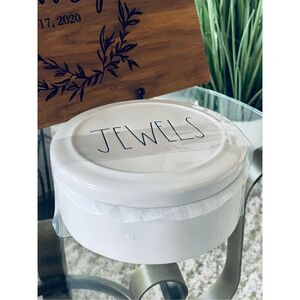 NWT Rae Dunn “JEWELS” White off Iridescent Round Jewelry Box Bowl with Lid